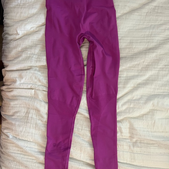 Lululemon Zone In Ultra Violet Tight - Picture 3 of 7